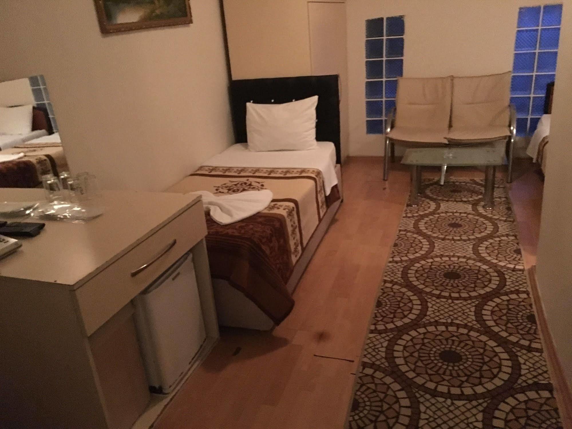 Oeruen Hotel Стамбул Экстерьер фото